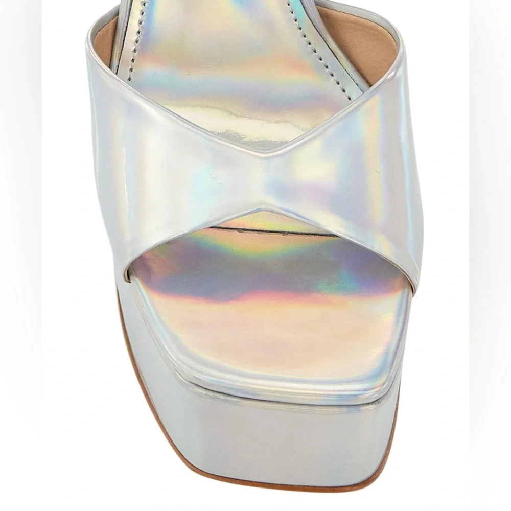 SCHUTZ NWB Aryia Metallic Faux Leather Platform Sandals Spechio Holographic